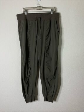 Lululemon womens green Dance Studio Mid-Rise Jogger Full Length 14
